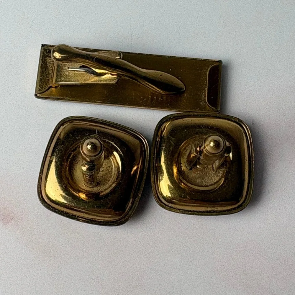 Vintage Evans Gold Black Enamel Scroll Cufflinks and Tie‎ Clip Set Mens Formal